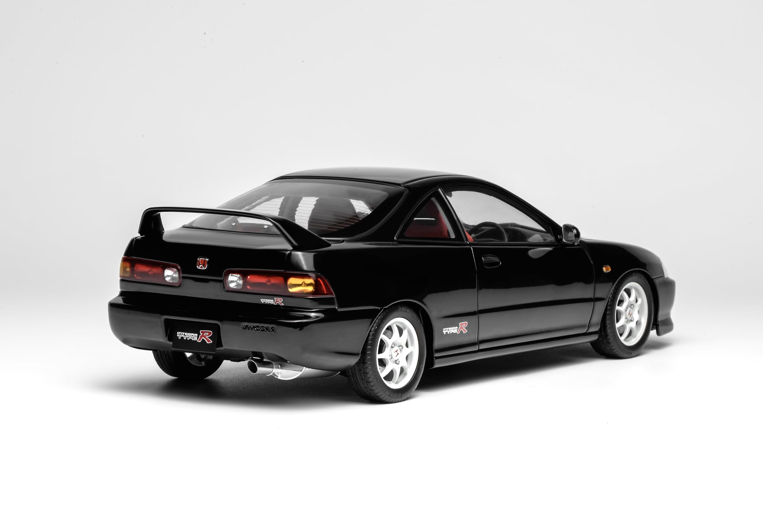 Amazon | フリースタイル (FREESTYLE) MOTORHELIX 1/18 ホンダ Integra